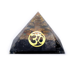 Orgonite Chakra Pyramide Tourmaline Noire avec Om - 7x7x6 - Lithothérapie - Lithothérapie - Pierres de Santé - Bijoux - 1