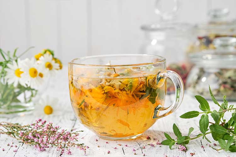 Tasse de tisane pour la cellulite fibreuse