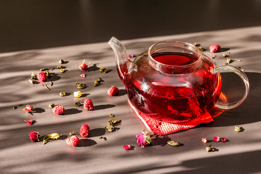 tasse de thé framboisier