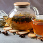 tisane lycope tasse de thé théière feuilles