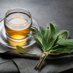 tisane sauge tasse de thé plantes infusion
