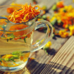 tisane souci fleurs infusion tasse de thé